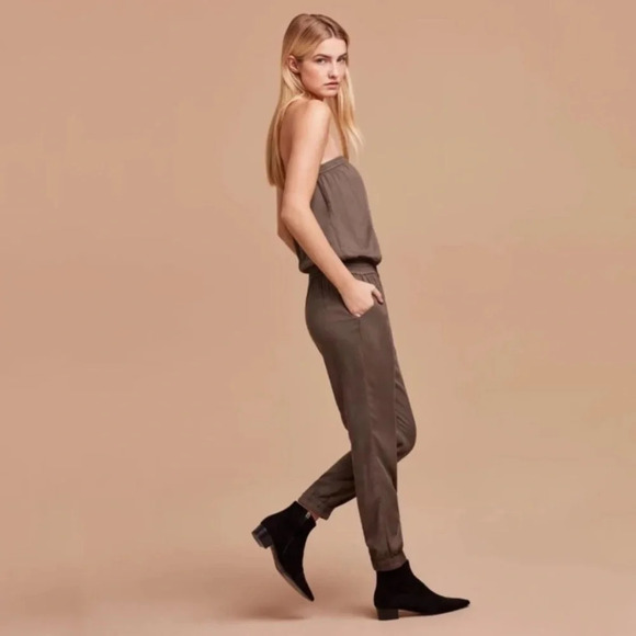 Aritzia Talula tabita strapless jumpsuit 30011 - Picture 1 of 12